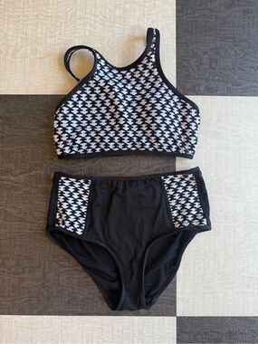 Girls size 10 Australian swimwear brand Baku Houndstooth Two-Piece swimsuit